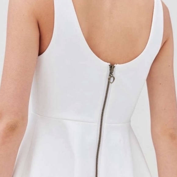 ✨NWT✨Urban Outfitters Kimchi Blue Heart Of The Ocean Sweetheart Mini Dress White - Picture 2 of 6